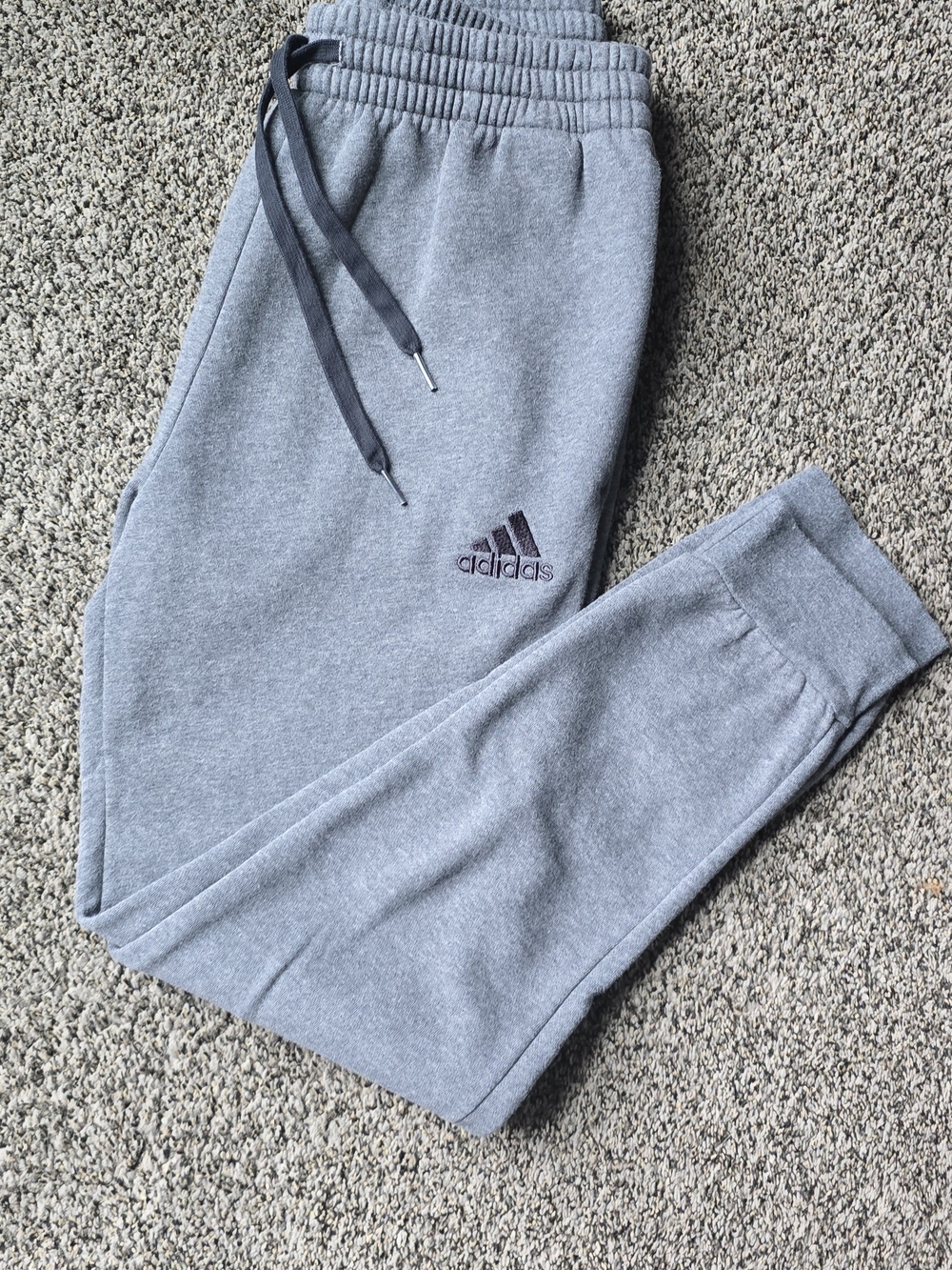 NWOY adidas Men’s Gray Sweatpant Joggers with Drawstring